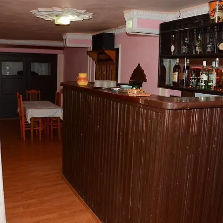 Guest house Pensiunea Fantana Rece